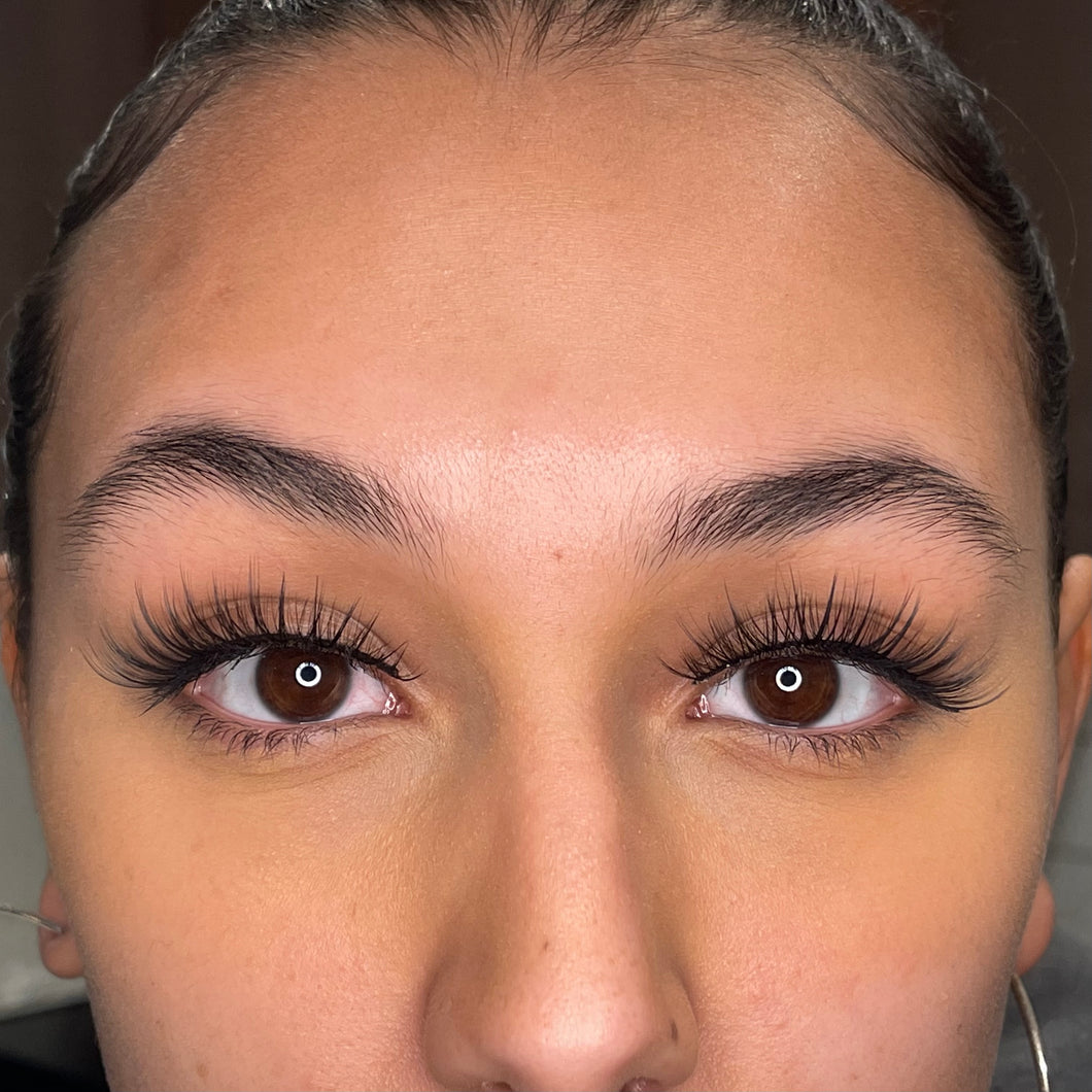 Influencer Lashes